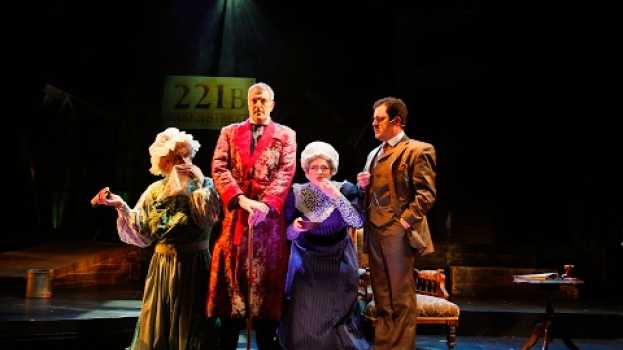 Video Baskerville: A Sherlock Holmes Mystery | Phoenix Theatre em Portuguese