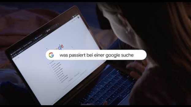 Видео Trailer | Billionen von Fragen: Ein Blick hinter die Kulissen der Google Suche на русском